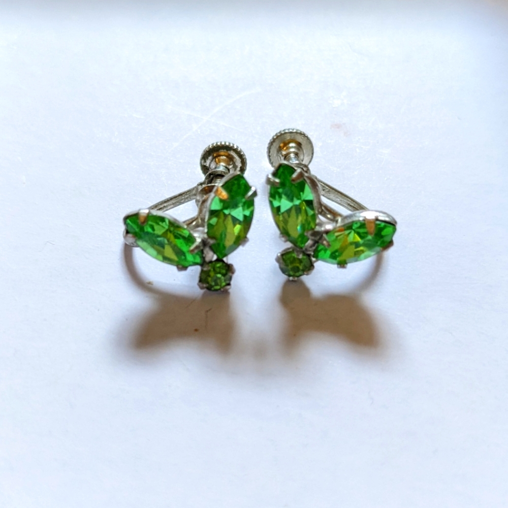 Vintage Green Clip-on Earrings